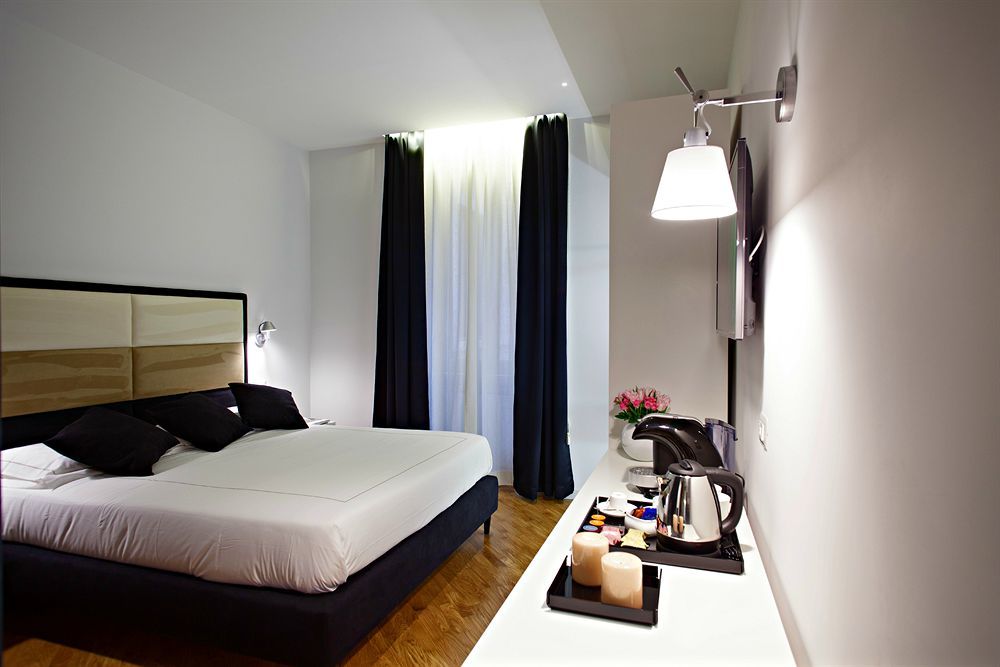 Lahouse Rome By Premium Suites Collection エクステリア 写真