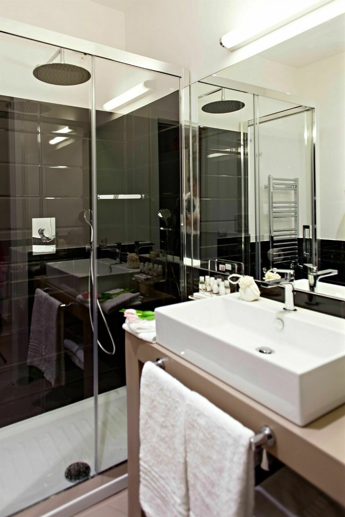 Lahouse Rome By Premium Suites Collection エクステリア 写真